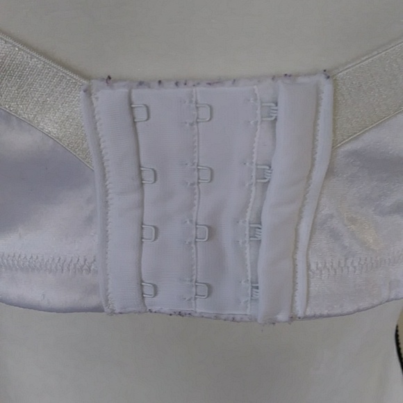 Playtex 18-Hour Wireless Bra 42D White Style 4745 - Picture 10 of 16